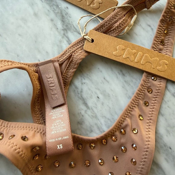 SKIMS RARE!!! Swarovski Diamond Encrusted Triangle Bralette and Thong Set - Picture 5 of 7